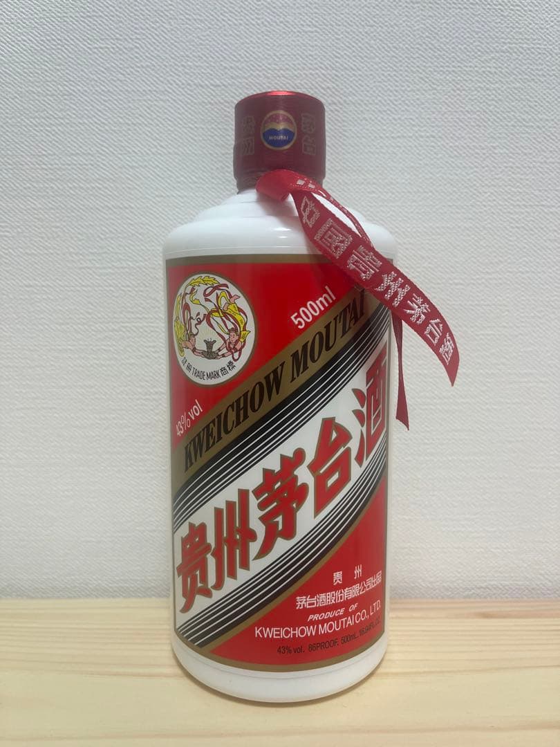 Kweichow Moutai 500ml 43% 箱入り