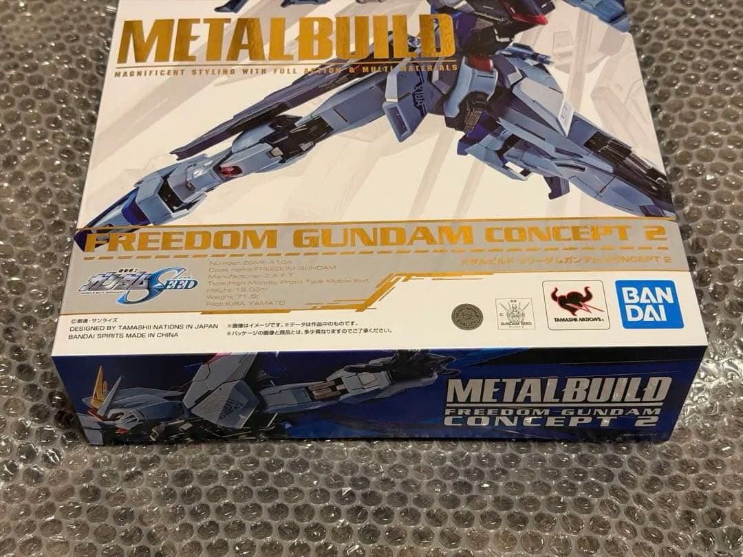 再販L BUILD フリーダムガンダム CONCEPT2 メタルビルド