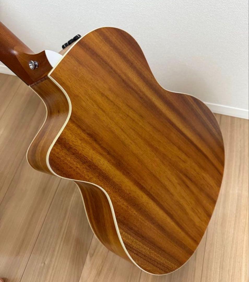 （美品）Taylor 214ce-Koa