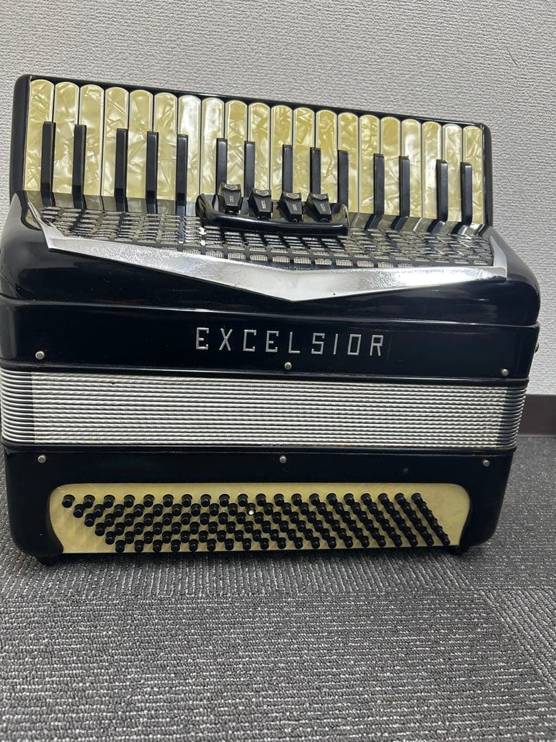 EXCELSIOR アコーディオン ブラック/アイボリー
