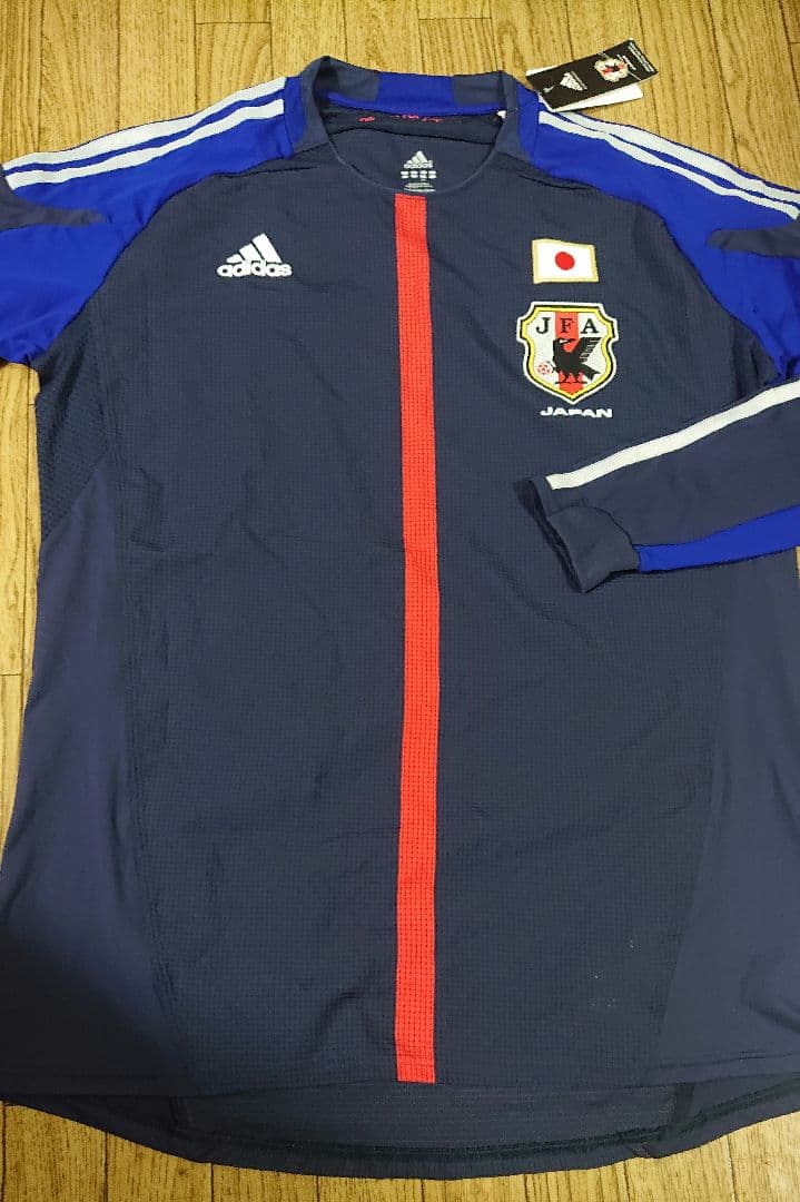 新品adidas日本代表長袖オーセンテイックユニフォーム