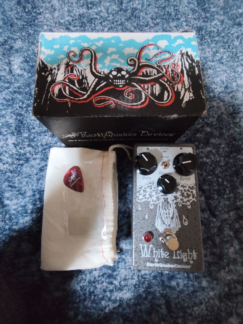 テ*リ様 EarthQuaker Devices White Light アース