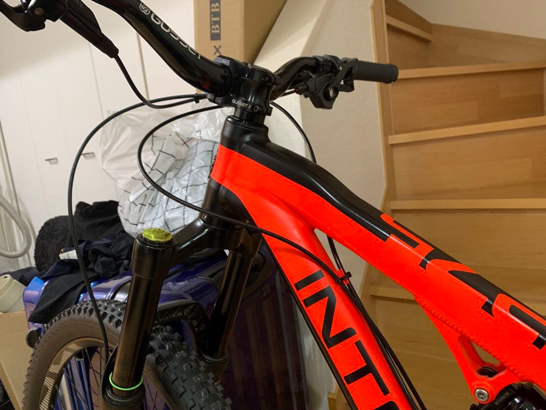 INTENSE TRACER275 Ssize フレーム