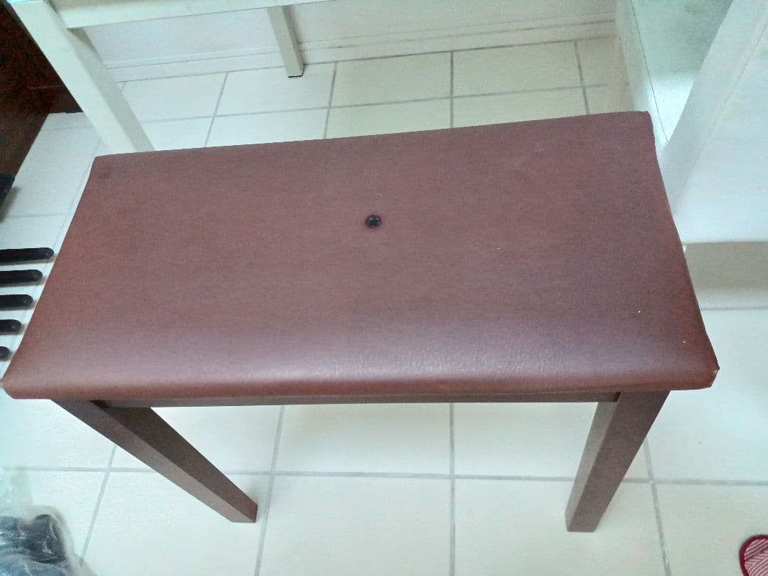 エレクトーン椅子　エレクトーンと一緒にご購入ください