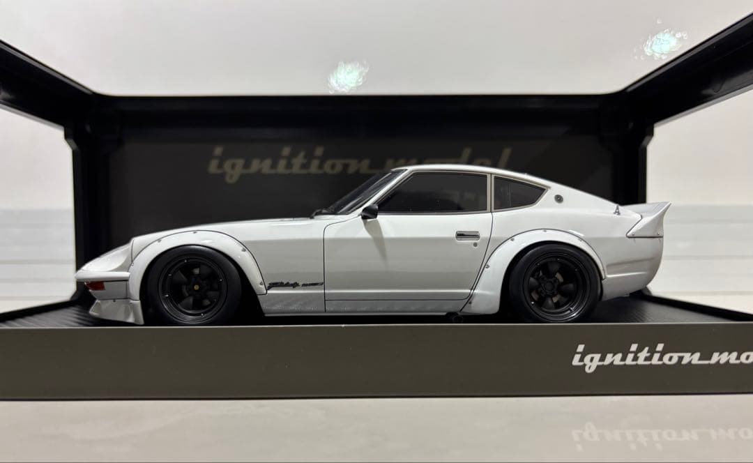 1/18ミニカー　イグニッションモデル　240Z フルワークス【新品】