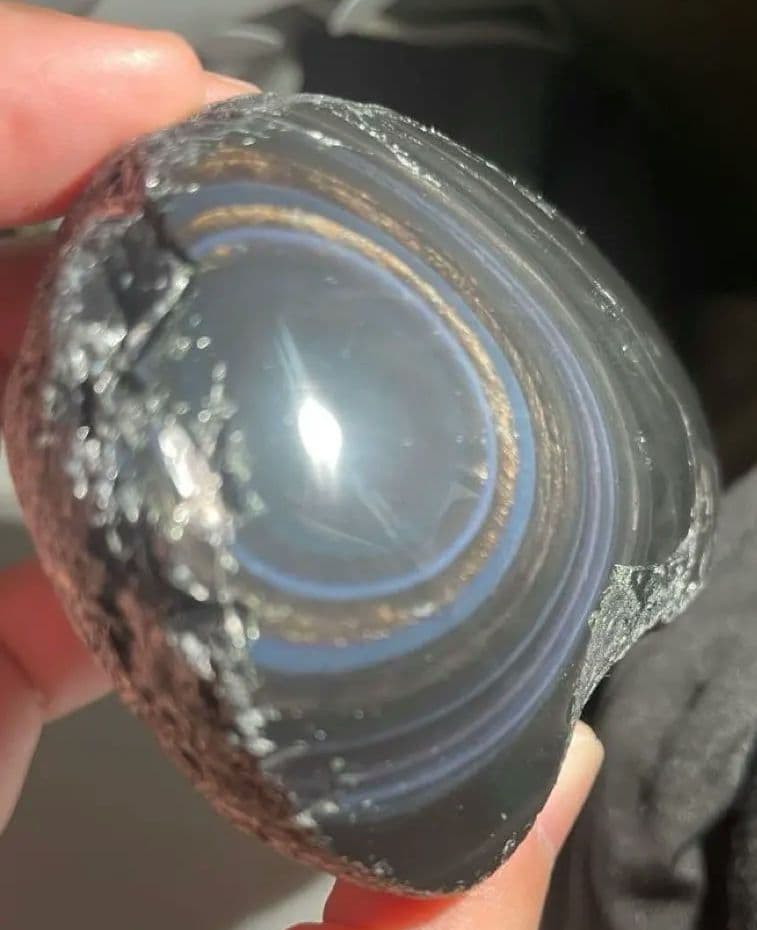 研磨品　十勝石玲瓏　ゴールド＋ブルー＋パープル　超特級品レインボーオブシディアン