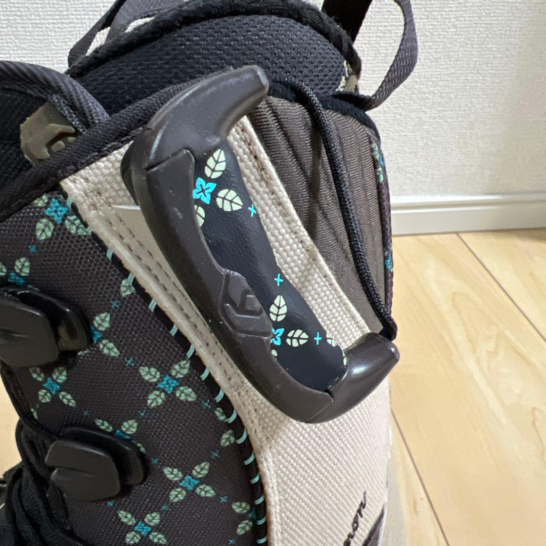 【即日発送】SALOMON サロモンLILY G.I.F.T リリー24.0cm