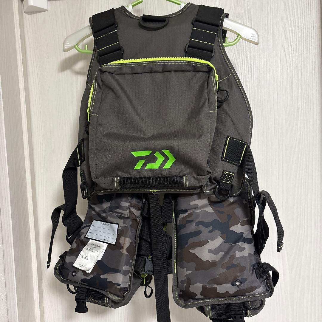 Daiwa フローティングベスト DF-6206