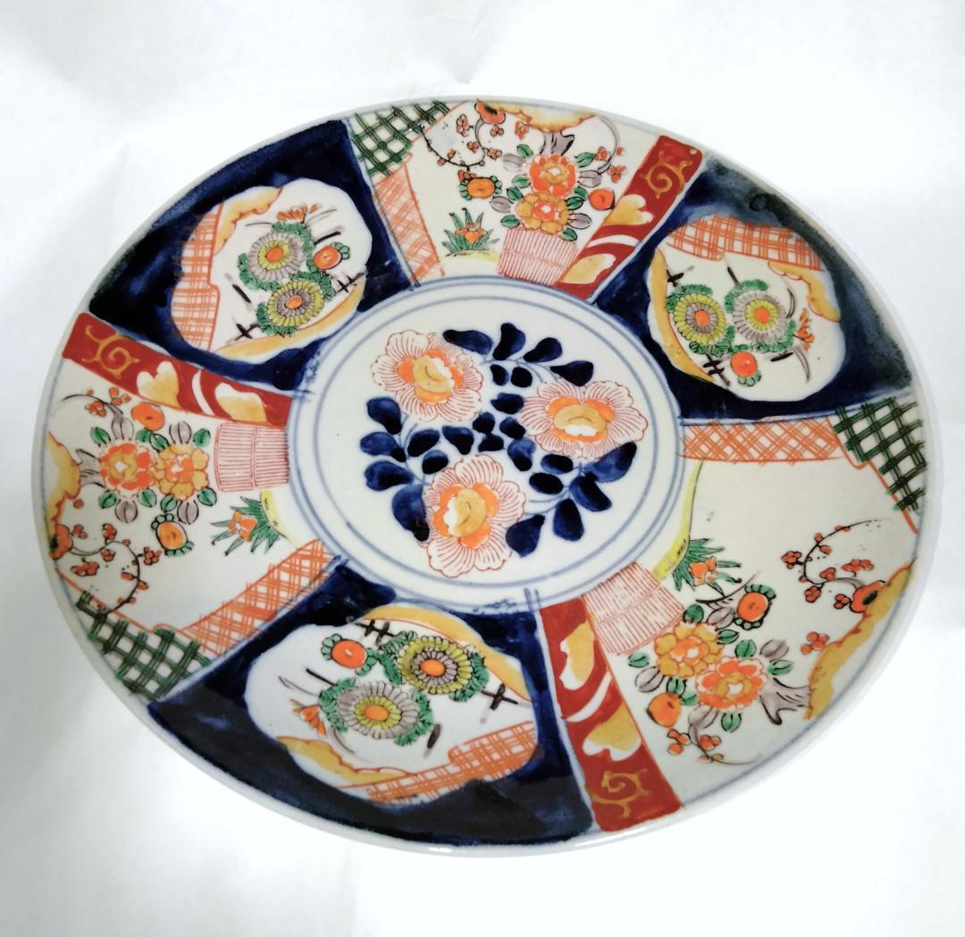 大皿 『椿・菊・梅 (中央丸・周囲六面)』 古伊万里 Aa-110