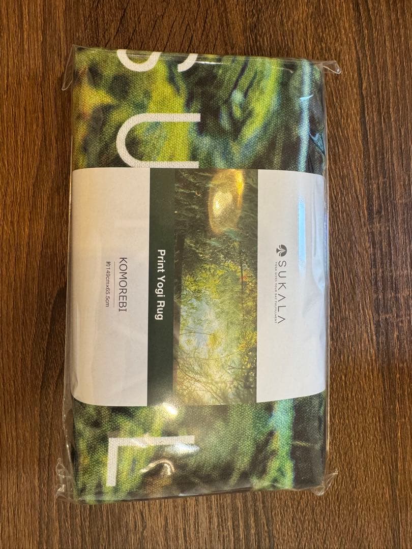 【新品未使用】　ラバ　プリントヨギラグ　コモレビ　１月１５日発売