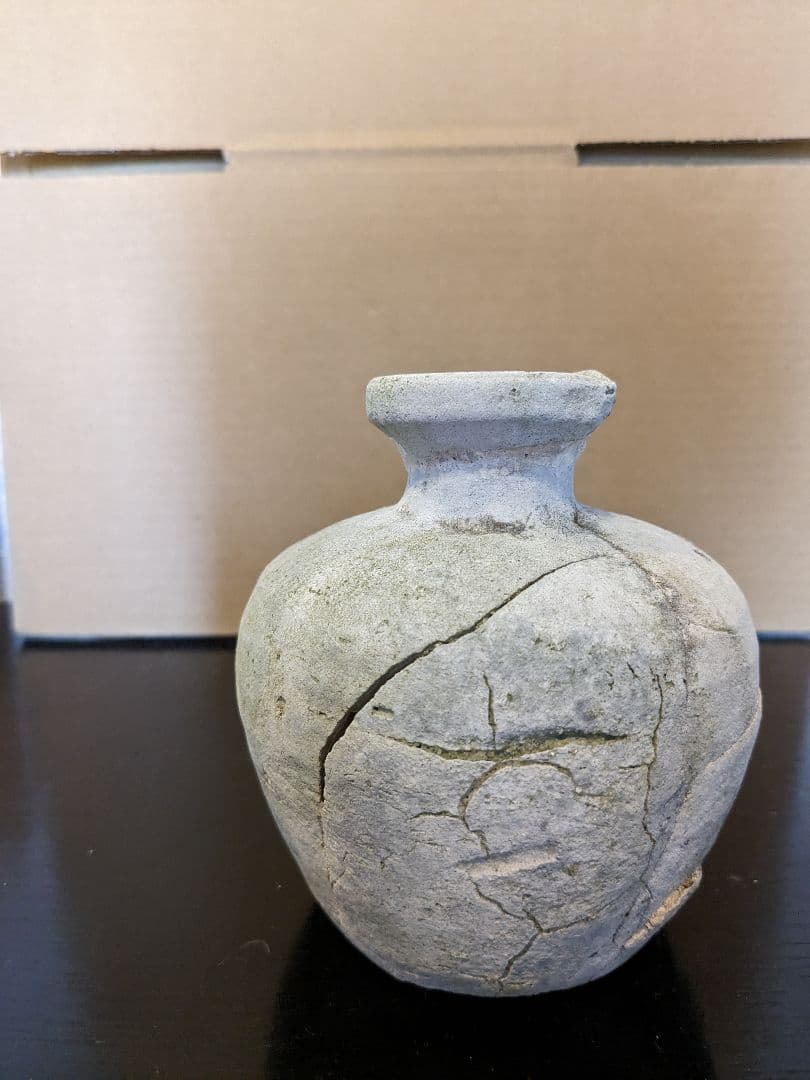 鎌倉時代の古瀬戸破れ壺