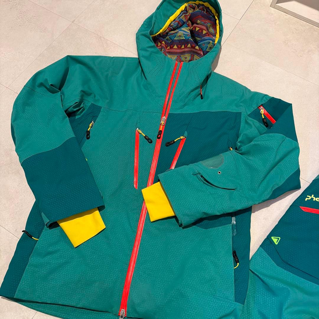 フェニックスPhenix スキーウェア　デモウェア中古　サイズ XS