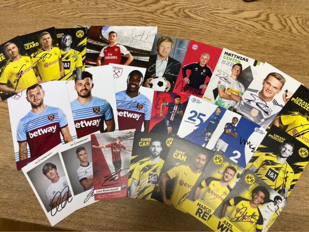 サッカー選手 直筆サイン入り ポストカード 大量セット バラ売り可 オートグラフ