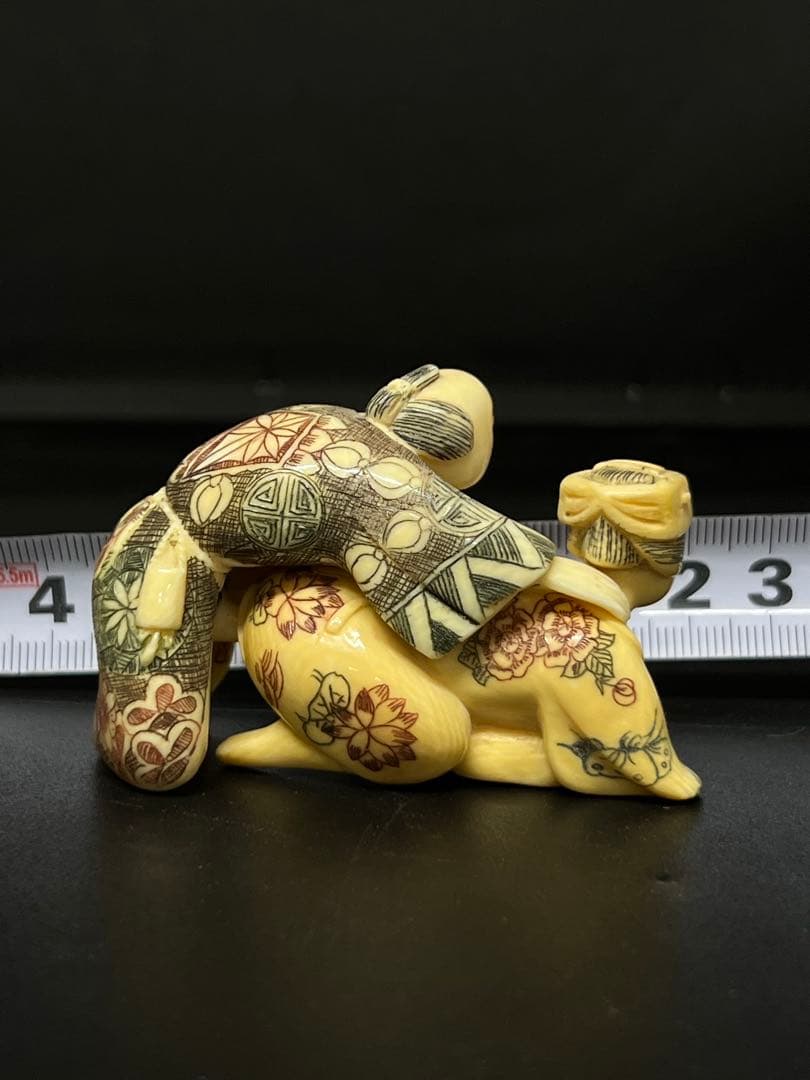 極上春画 根付 重さ:63g 　（提げ物 /緒締め /