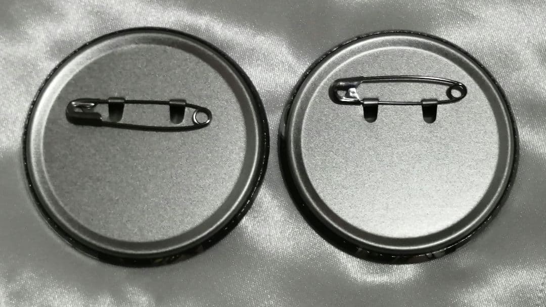 あんスタ　星型チャーム　前髪クリップ　缶バッジ　セット