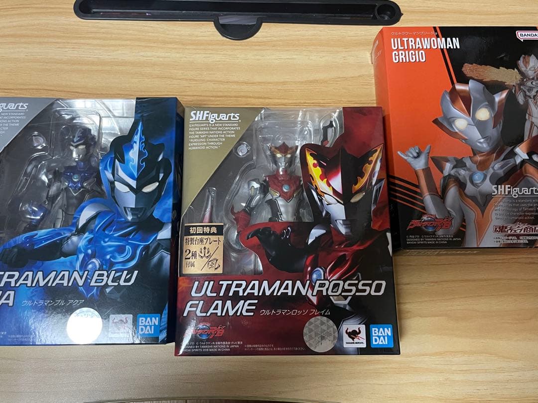 d*7様 S.H.Figuarts ウルトラマン ルーブ ロッソ ブル グリージ