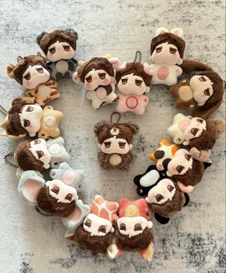 王一博ぬいぐるみ5cm肖战5cmぬいぐるみ BJYX呆琑 ぬいぐるみ琑儿正規版