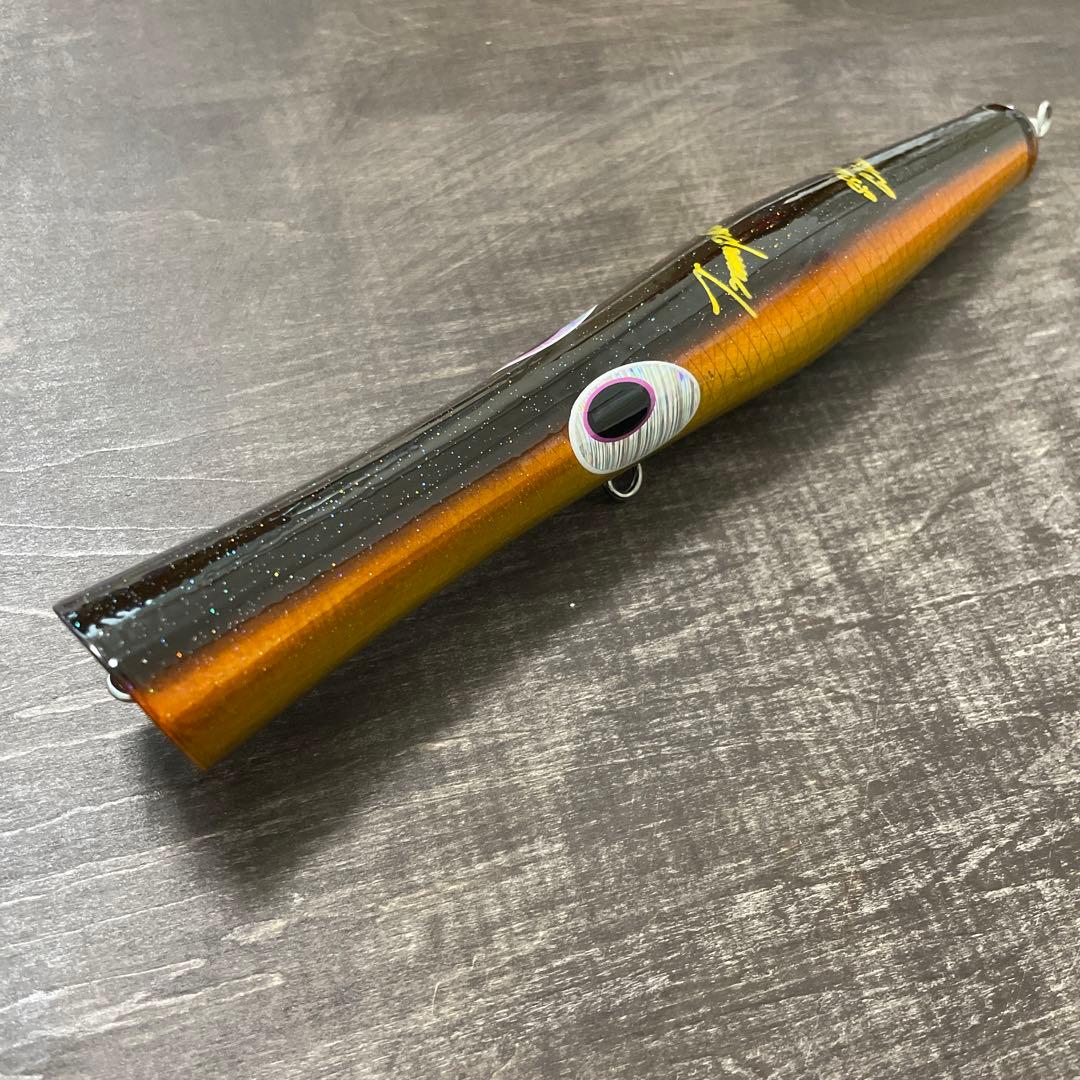 トランペット230　赤金　アルミ　貝田ルアー　G154