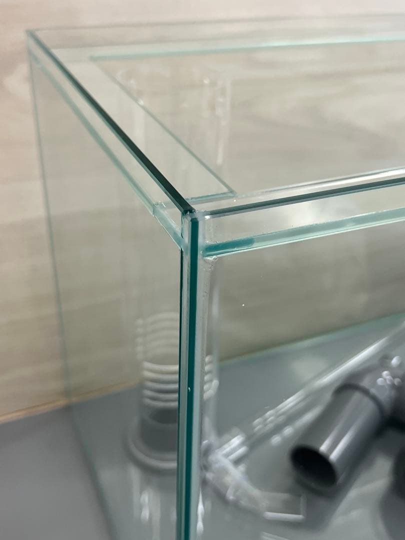 600×300×360オールガラスオーバーフロー水槽 フランジ加工仕様