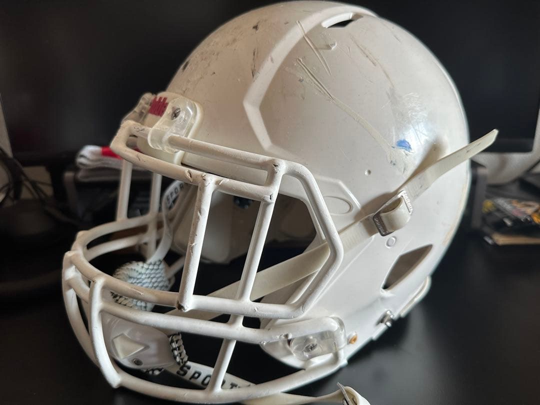 Riddell ホワイト アメリカンフットボールヘルメット