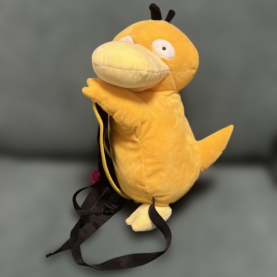 コダック　リュック　ぬいぐるみ　ポケモン