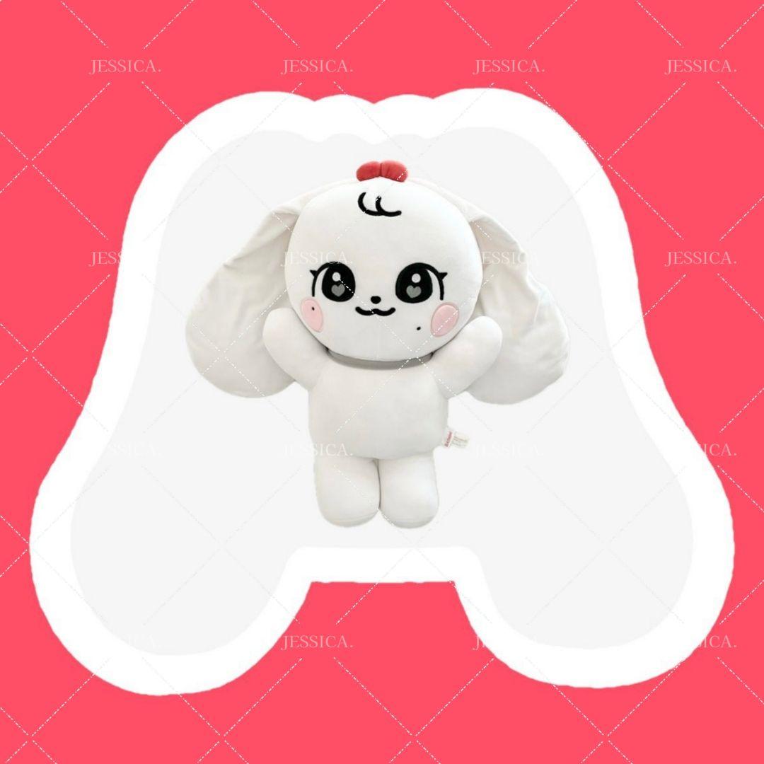 IVE MINIVE メガクッション CHERRY(チェリー) ウォニョン