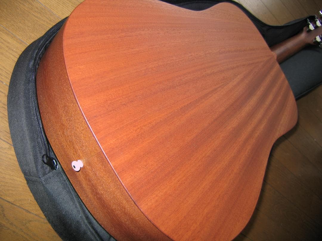 ＜六弦＞マーチン Dreadnought Junior 中古、美品