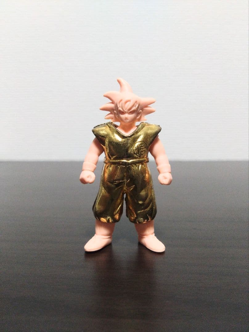 ドラゴンボール　メタルジャケット　クロスアップ　消しゴム　孫悟空　フィギュア