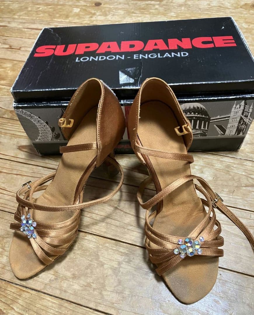 SUPADANCE　社交ダンスシューズ　美品 22.5cm