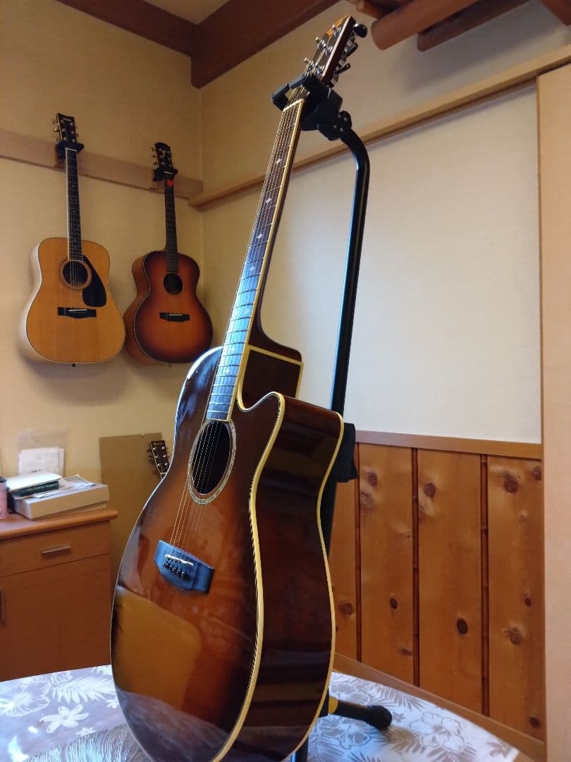 タカミネTCP-480ASG サンバーストタバコ　プリアンプ搭載