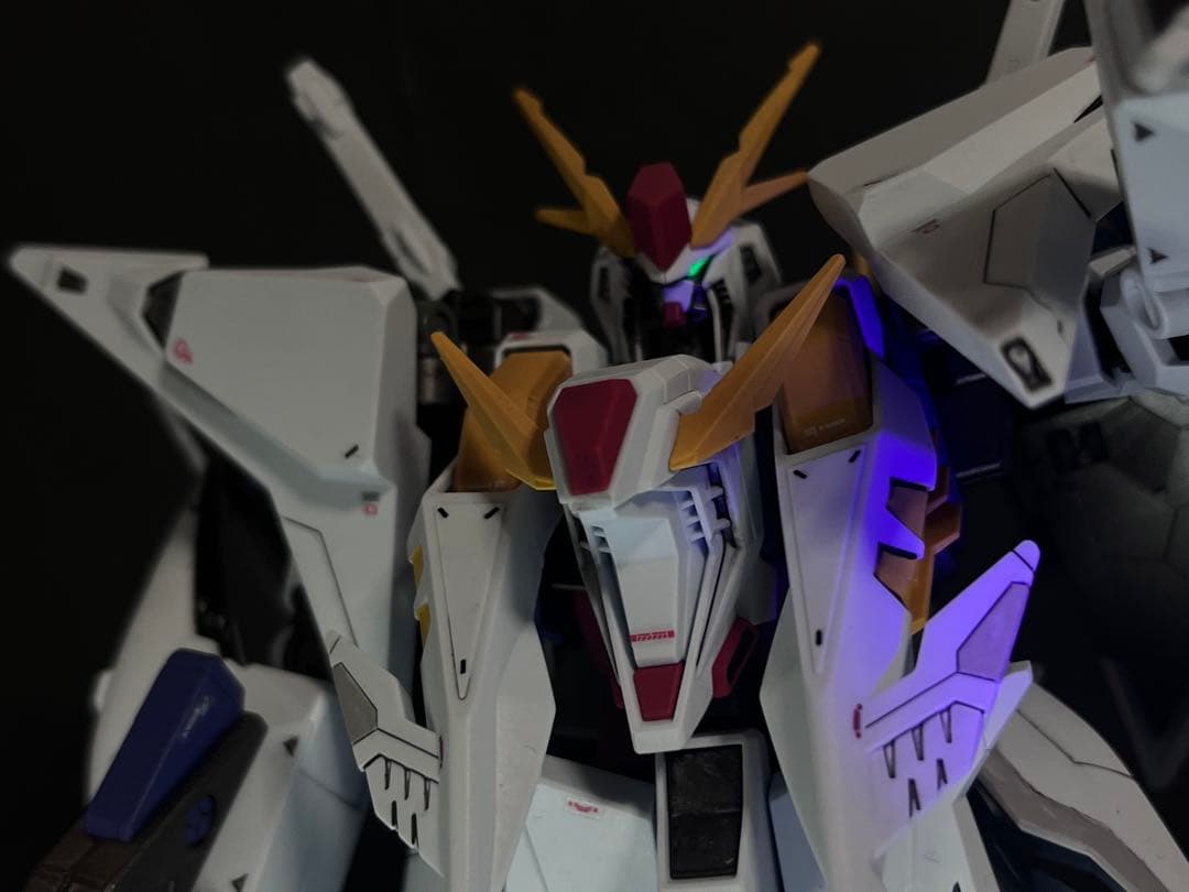 ガンプラ塗装済み完成品　HG クスィーガンダム　キルケーの魔女ver