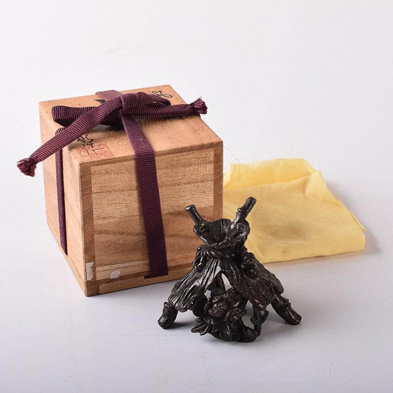 高岡銅器　千秋長治作　蝋型鋳銅　蓋置　共箱　Ｖ　7854