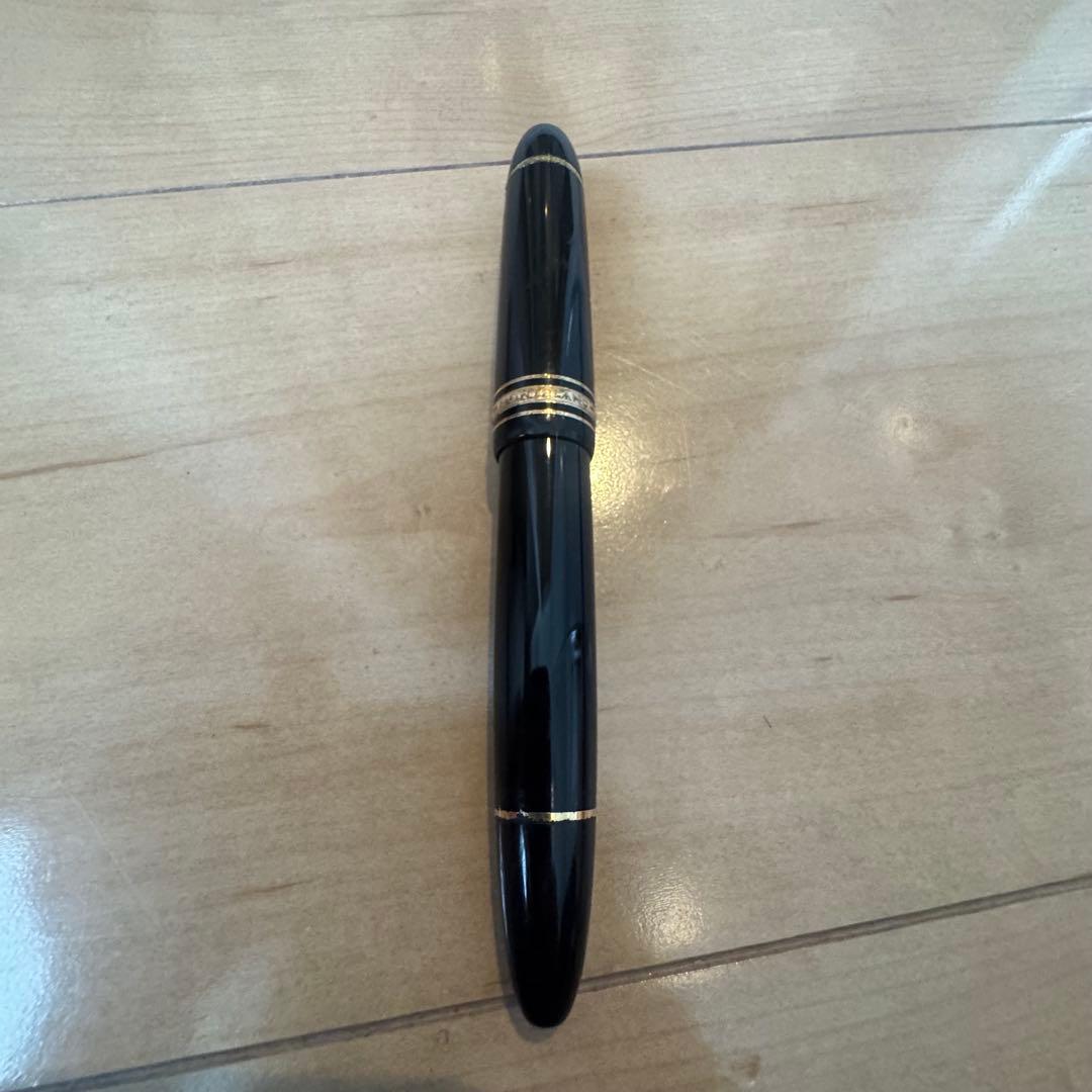 モンブラン万年筆 マイスター4810 14K no.149 585 黒