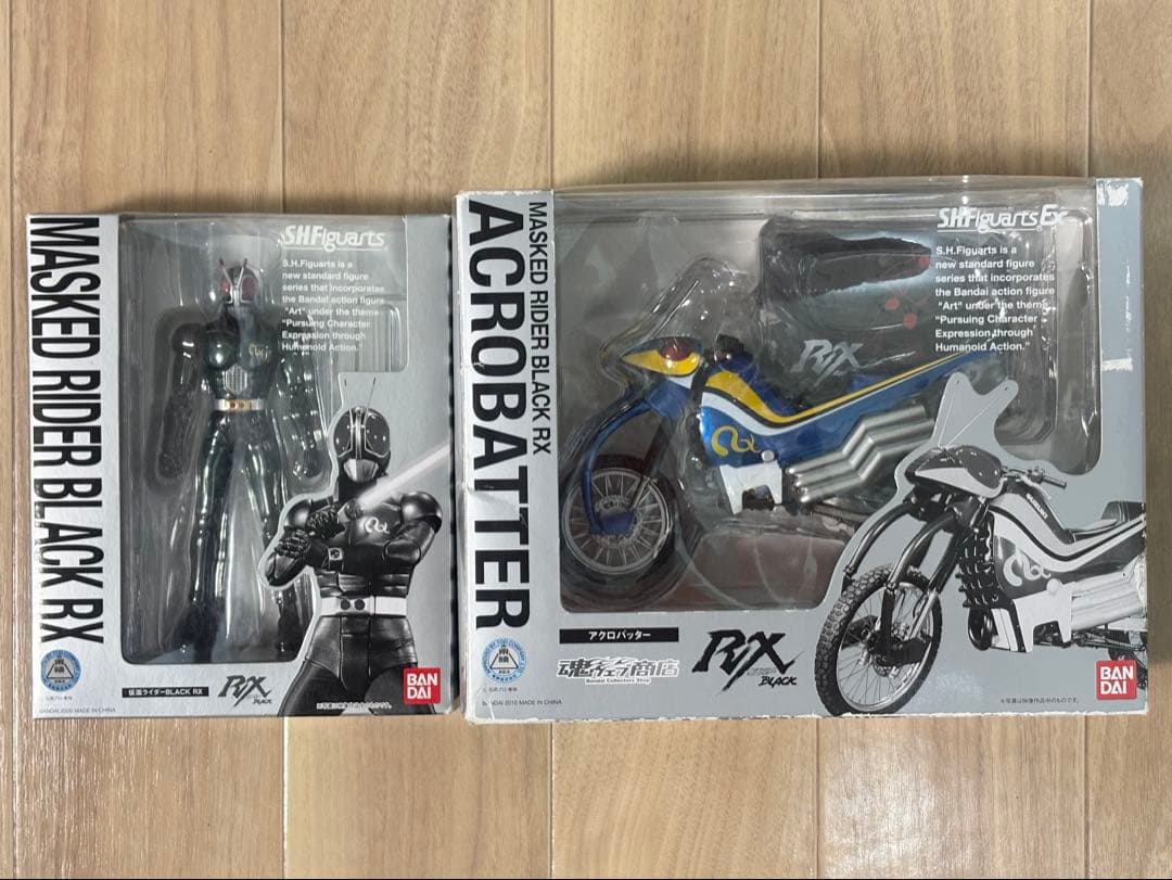 S.H.フィギュアーツ 仮面ライダーBLACK RX アクロバッター 初期セット
