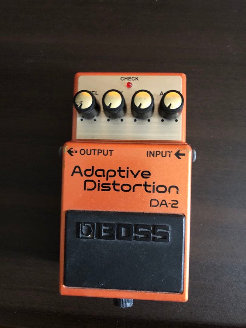 生産終了品　BOSS adaptive distortion