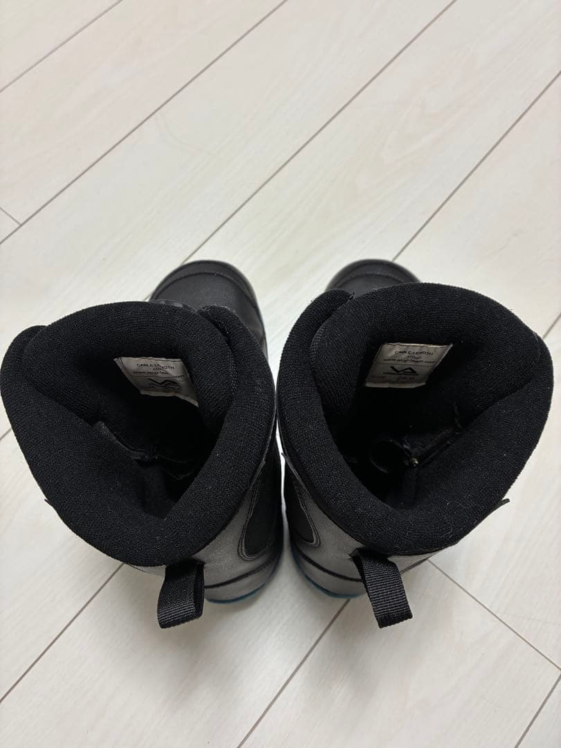 【極美品】使用5回未満 ダイヤル式　スノーボードブーツ 25cm ジュニア