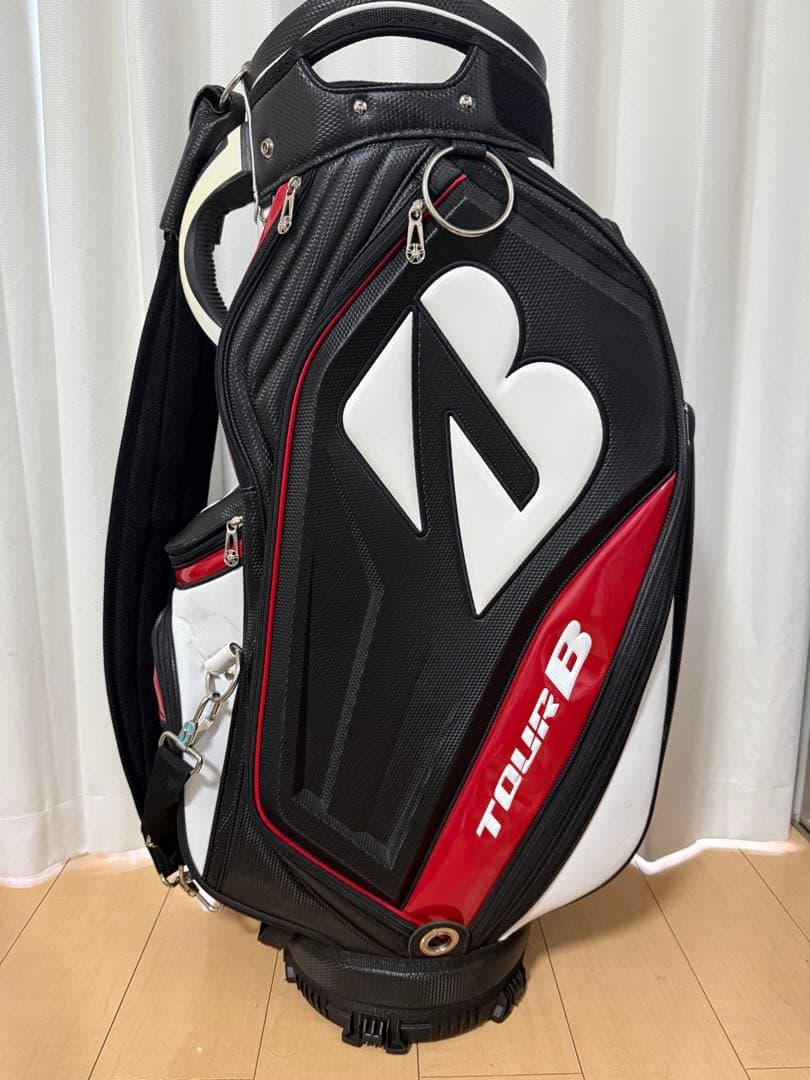 ブリヂストンTOUR B キャディバッグ　9.5型黒×赤　フード付き