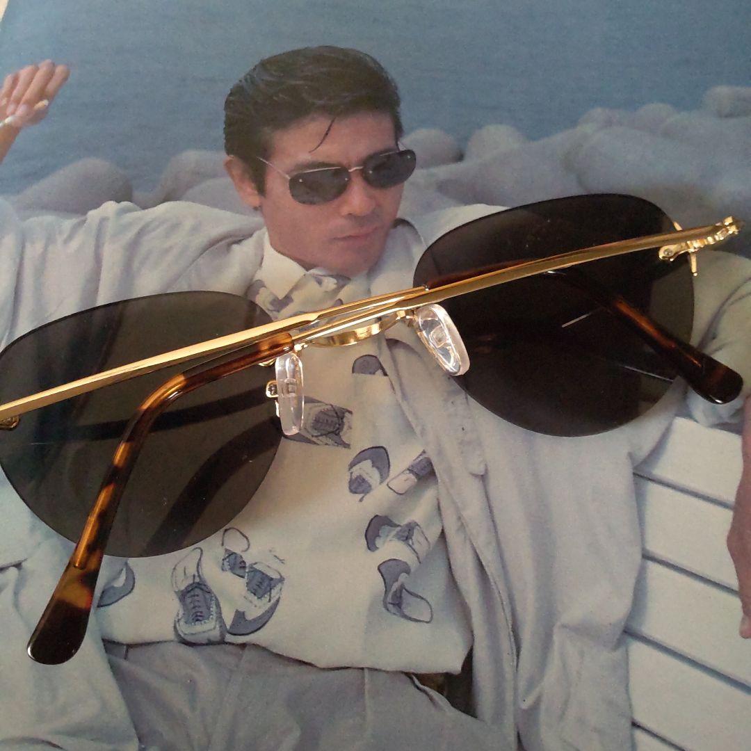 柴田恭兵あぶない刑事初期ランニングショットコート撮影衣装