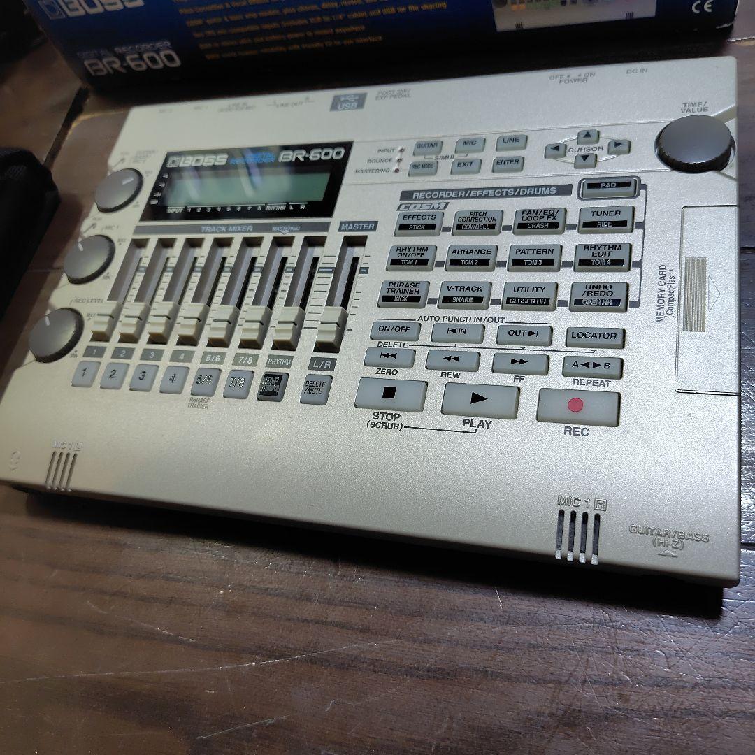 BOSS BR-600 マルチトラック レコーダー 箱、電源ケーブル、コード付