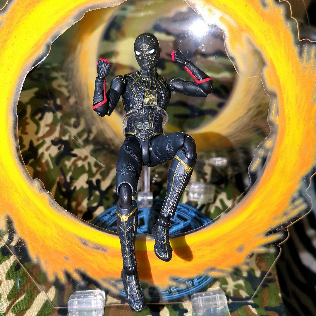 S.H.Figuarts スパイダーマン【ブラック&ゴールドスーツ】中古•欠品有