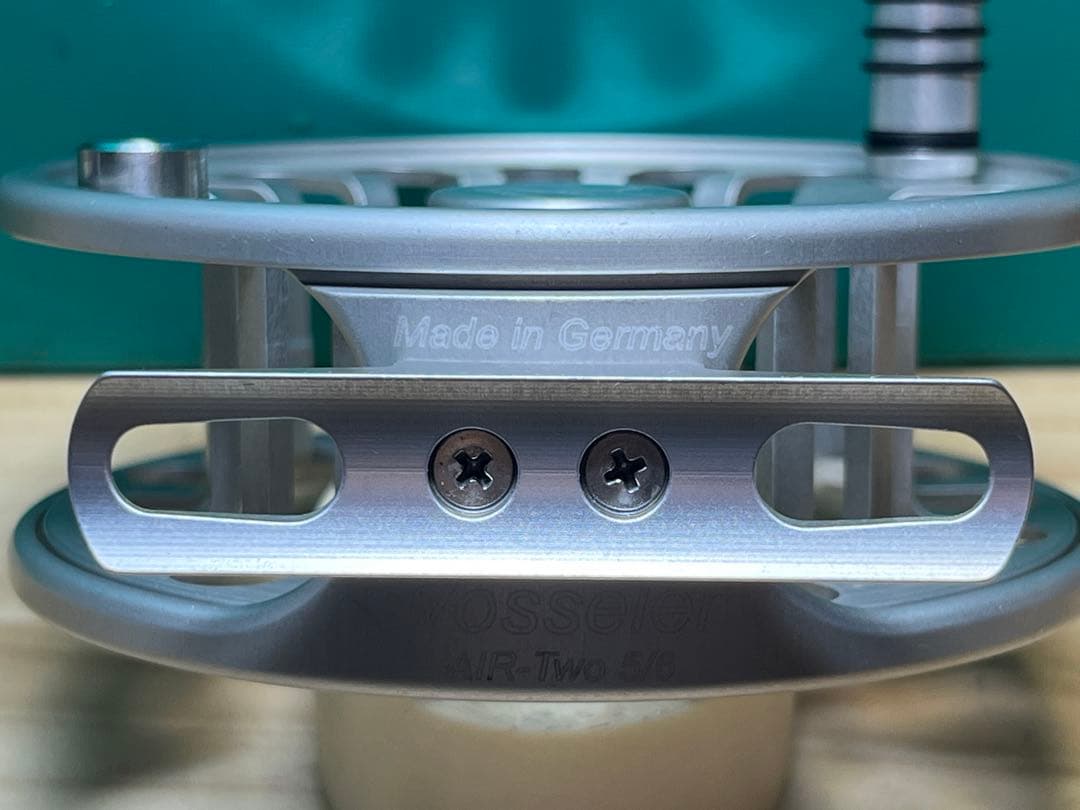 VOSSER AIR-TOW 5/6　シルバー　　フライリール