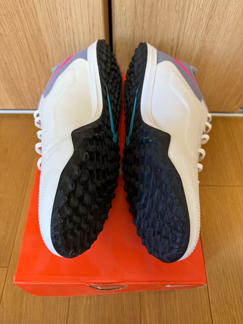 【ぶったん】ナイキLEGEND 9 ACADEMY TFフットサルサッカー