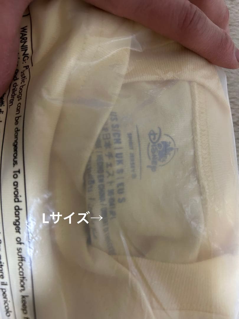 【新品未使用】ディズニーストア　長袖Tシャツ　Lサイズ