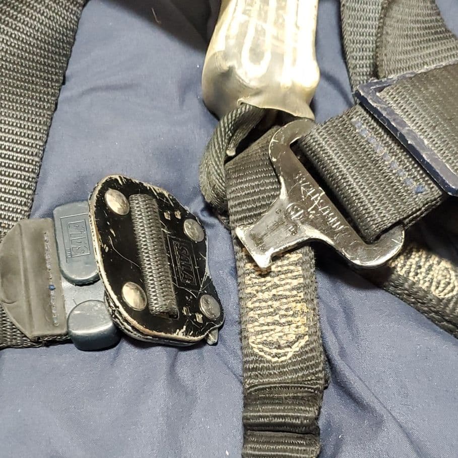 現場職　フルハーネス　ランヤード付き　鳶職