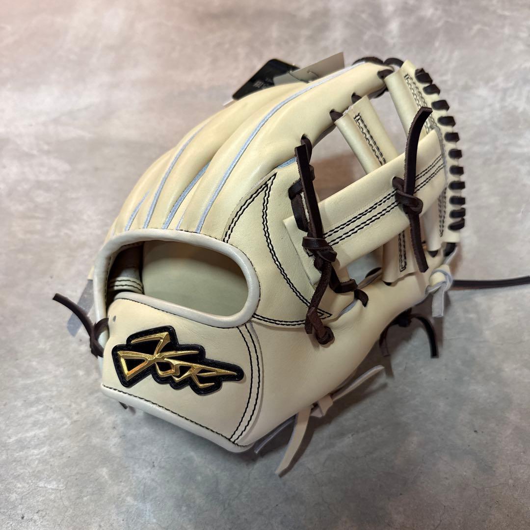 【新品未使用】エールストーリー　硬式内野用3B051 キップレザー