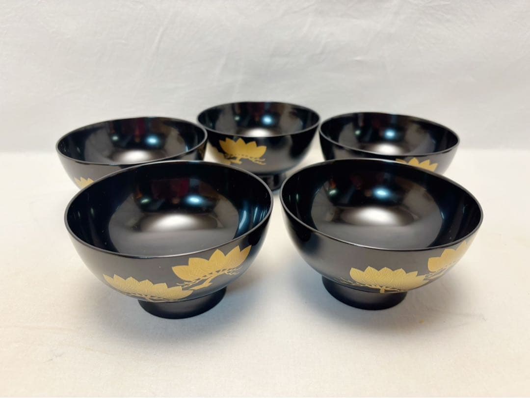 未使用 懐石道具 木製黒真塗り 本堅地 松蒔絵 吸物椀 5客揃え 和食器 共箱