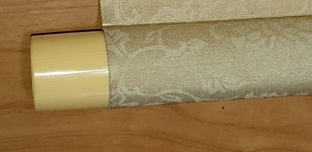 横山大観　霊峰曙色図　掛軸