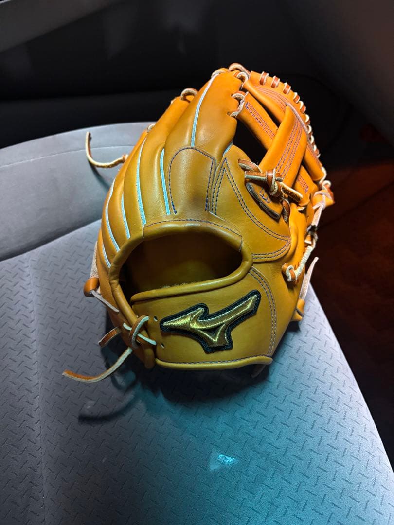 N*5様 ミズノプロTM型　BSSショップ限定品　サイズ9 未使用　良型