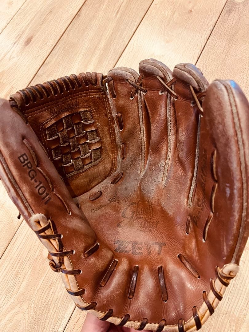 ZETT 硬式投手用グローブ 北別府モデル