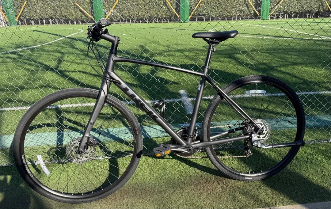 【美品】トレッククロスバイクFX 3 Disc